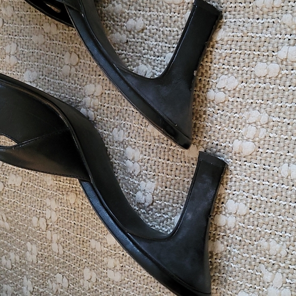 Michael Shannon heels - Picture 3 of 6